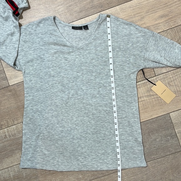 Halogen Heather Gray Bell Sleeve Sweater with Black and Red Ties at Sleeve SZ S - Picture 8 of 10